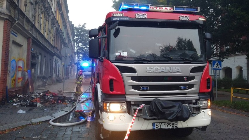 Tragiczny pożar mieszkania w Bytomiu. Zginęła jedna osoba