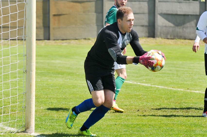 4. liga piłkarska. Skalnik Gracze - Victoria Chróścice 3-0