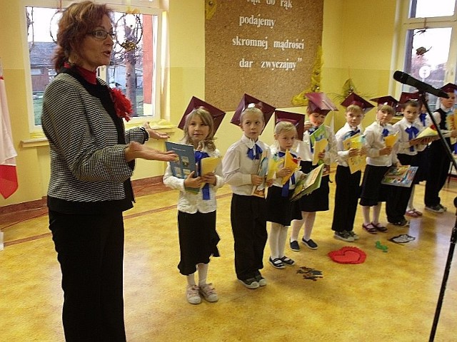 Spotkanie uczniów, rodziców i mieszkańców zaszczyciła świętokrzyska kurator oświaty Małgorzata Muzoł.