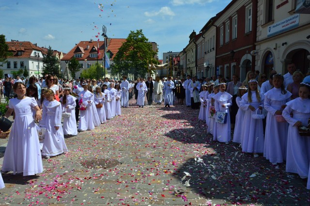 Procesja Bożego  Ciała w parafii pw. NNMP w Myślenicach