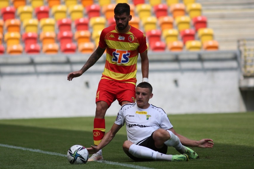 Latem Jagiellonia pokonała ekipę z Łęcznej 4:0 w sparingu....