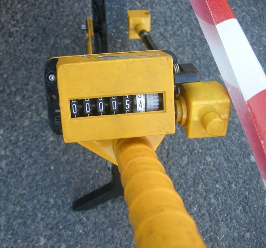 Na autostradzie A4 dachował ukraiński bus. Do wypadku doszło na remontowanym odcinku w powiecie krapkowickim