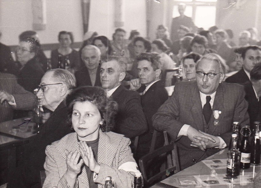 Jan Suszyński (pierwszy z lewej w okularach), były prezydent...