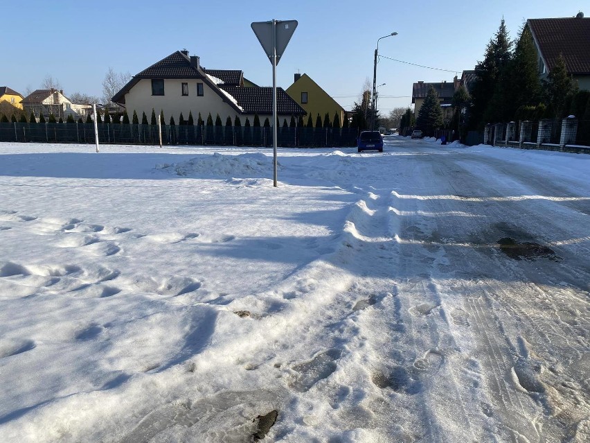 Ostrołęka. Budżet obywatelski – ruszają kolejne inwestycje: skwerek na Stacji i plac zabaw na Łęczysku. 24.02.2021. Zdjęcia