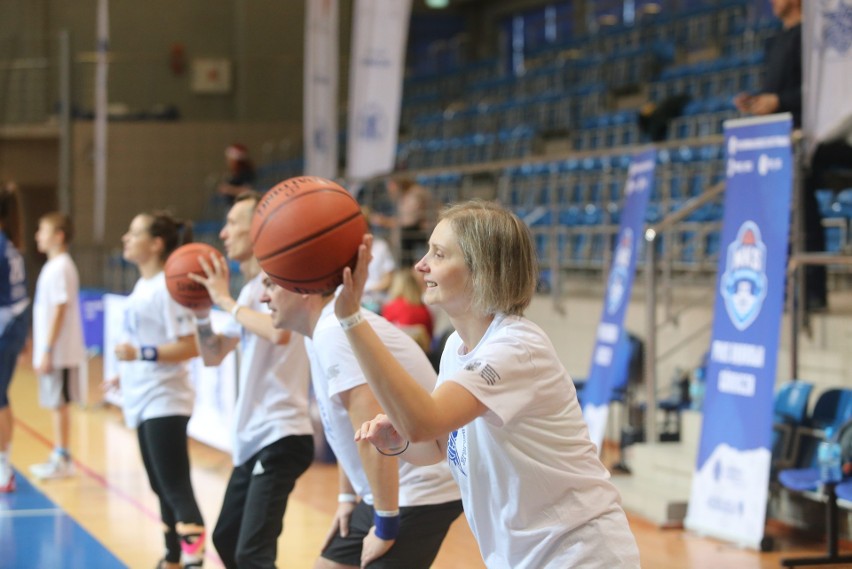 Mistrzowie sportu przyjechali do Dąbrowy Górniczej na...