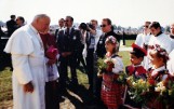 39 lat temu papież Jan Paweł II odwiedził Wrocław. Druga pielgrzymka Ojca Świętego do Polski [NIEPUBLIKOWANE ZDJĘCIA]