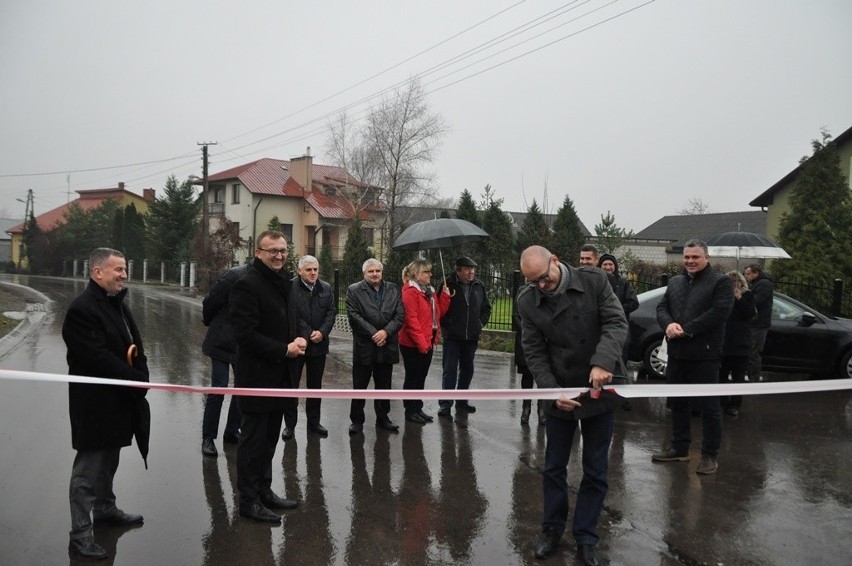 Remont drogi w Głazowie zakończony. Był oficjalny odbiór