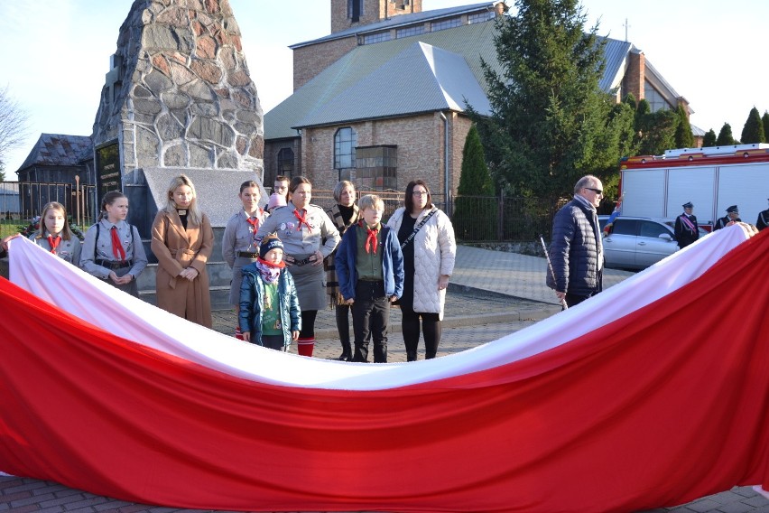W Wielgiem odbyły się gminne obchody odzyskania przez Polskę niepodległości. Mamy zdjęcia!
