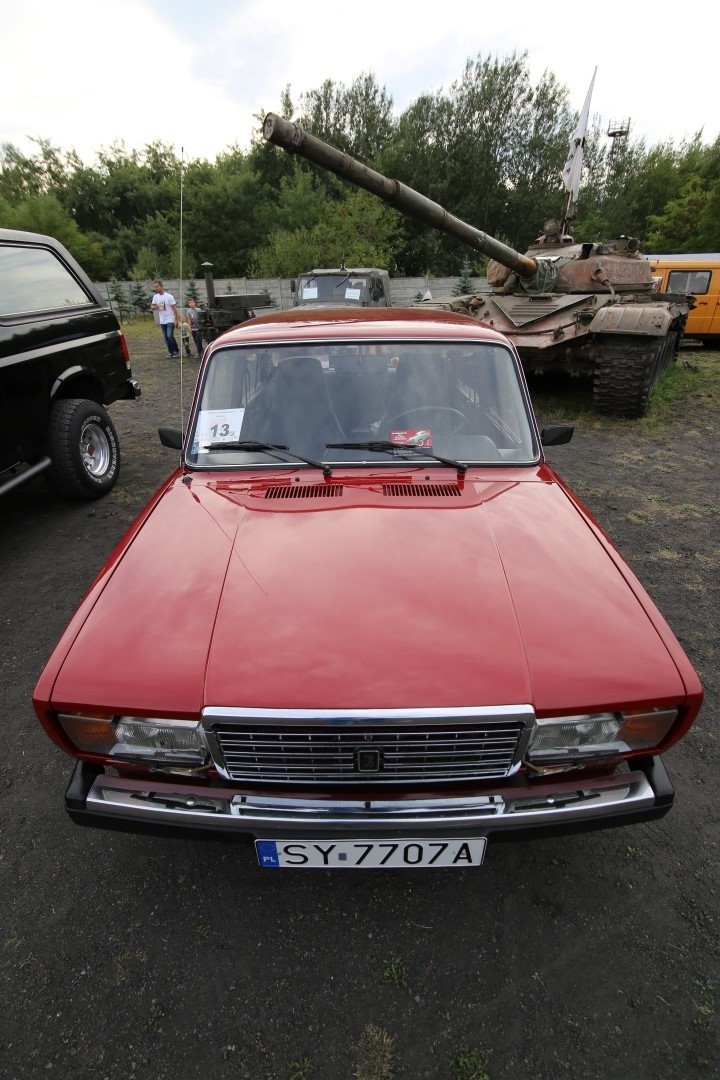 Ruda Śląska: Pożegnanie lata w Muzeum PRL i zlot starych samochodów [WIDEO, ZDJĘCIA]