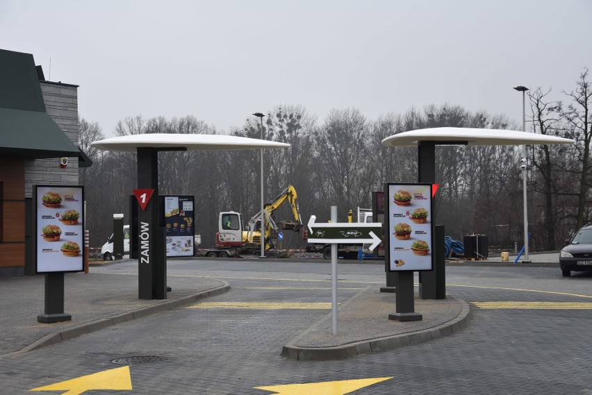 Nowy McDonald's przy autostradzie A1 w Bełku ruszy lada...