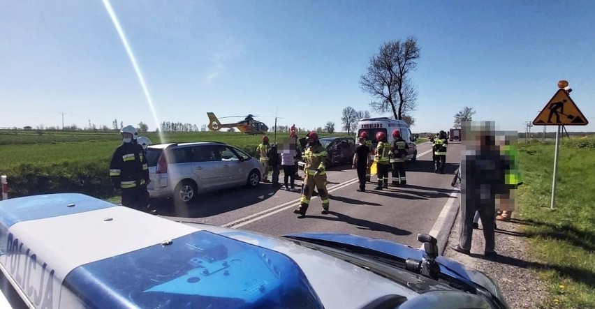 Śmiertelny wypadek na DK19 w pobliżu Kraśnika. W zderzeniu osobówki z TIR-em zginęło dziecko