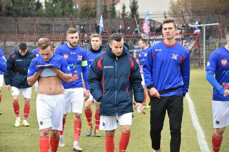Piłkarze Wisły Sandomierz w tym roku nie otrzymali jeszcze...