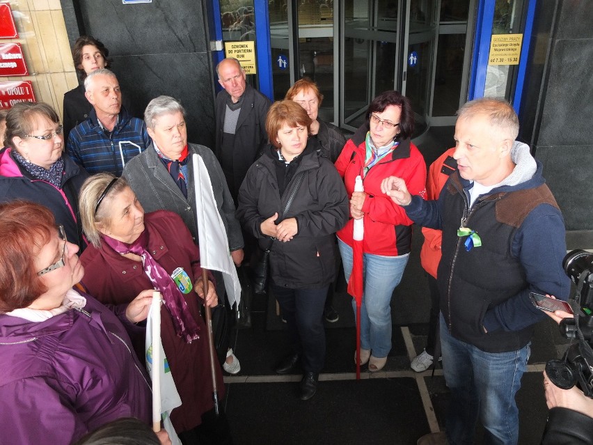 Większe Opole. Protestujący przyszli do wojewody 