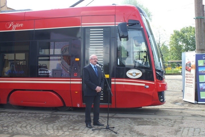 Pyjter - zestawy szynowe spółki Tramwaje Śląskie mają imiona...