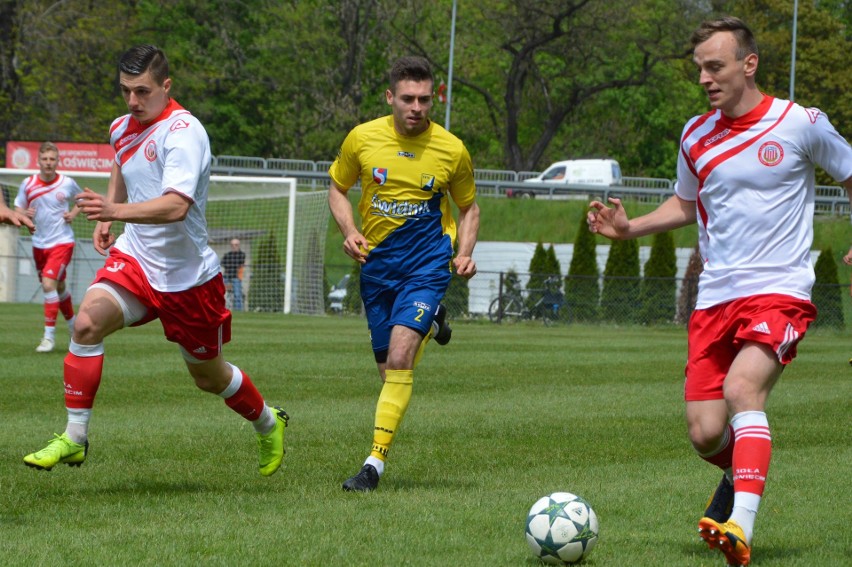 3. liga piłkarska. Soła Oświęcim pokonała Avię Świdnik. Młodość nad poziomy wciąż się wzbija