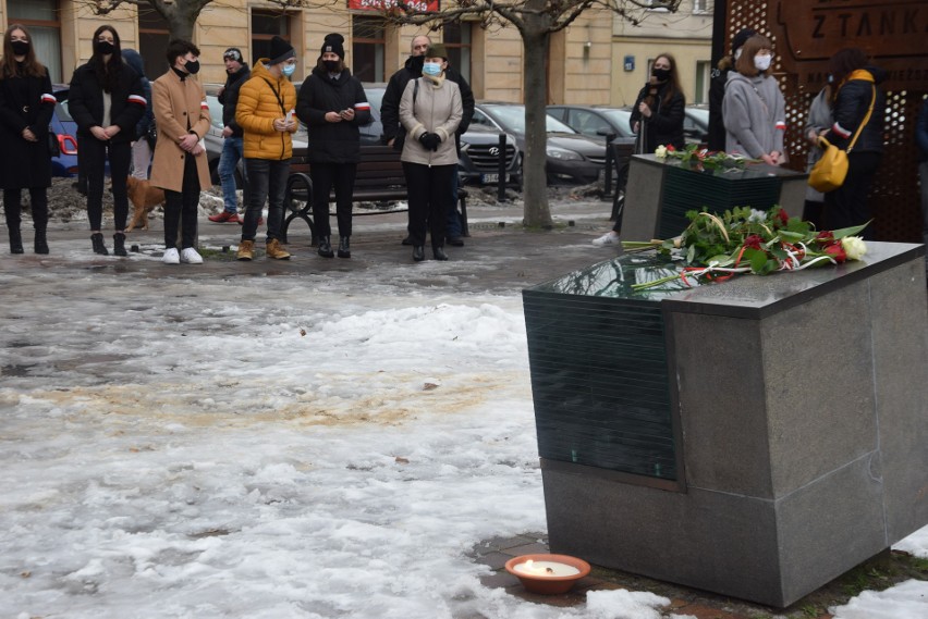 100. urodziny Krzysztofa Kamila Baczyńskiego na placu...