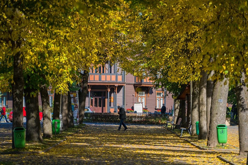 Gdzie pojechać w weekend? Urokliwe kolory jesieni w Krynicy! [ZDJĘCIA]