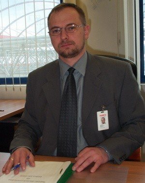 Tomasz Halama-Lis, dyrektor hali "Makro Cash and Carry" w...