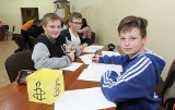Uczniowie z kieleckiego gimnazjum pisali listy w obronie pokrzywdzonych