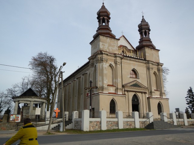 Najważniejszym zabytkiem Rogowa jest kościół św. Doroty