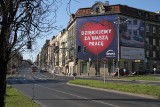 Ogromny billboard w Bielsku-Białej: to podziękowania dla tych, którzy ciężko pracują