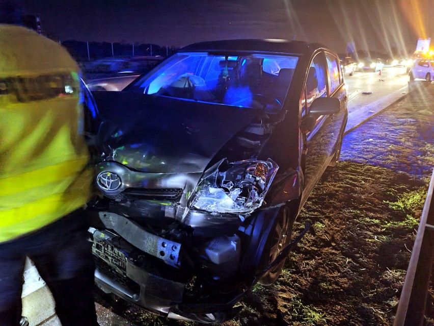 Karambol 4 aut na autostradzie A4 pod Wrocławiem....