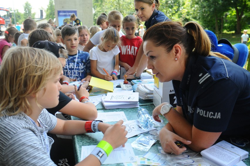 Na pikniku zawsze jest mnóstwo atrakcji i dzieci są bardzo...