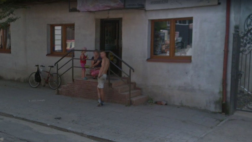 Krasnosielc w Google Street View. Samochód Google'a był tutaj w lipcu 2012 roku