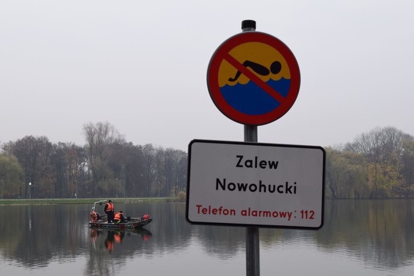 Strażacy szukali zaginionej kobiety na dnie Zalewu Nowohuckiego