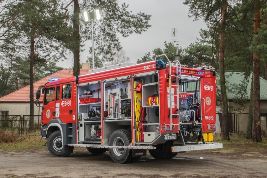 Nowy wóz dla strażaków ochotników z Tuszyna Lasu 