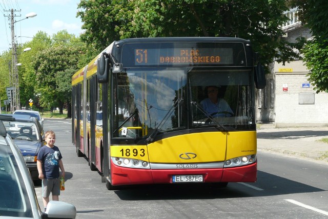 Nowe autobusy mają zastąpić najstarsze solarisy z 2008 roku.