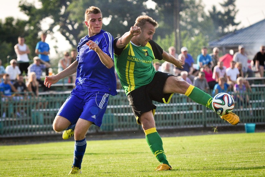 III liga. Skalnik Gracze - Ruch II Chorzów 2:5