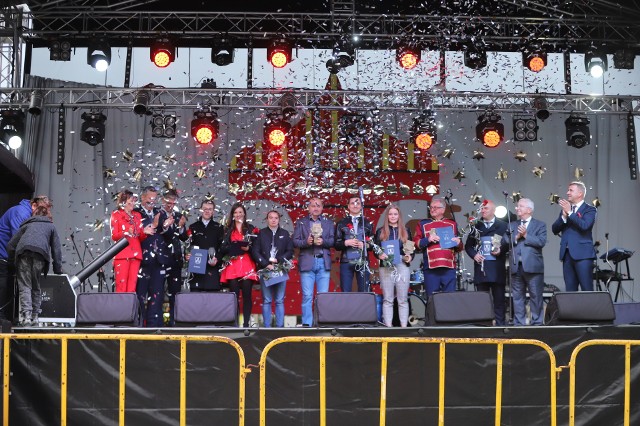 Ceremonia rozdania Złotych Wag, nagród i wyróżnień za osiągnięcia od gminy Daleszyce.