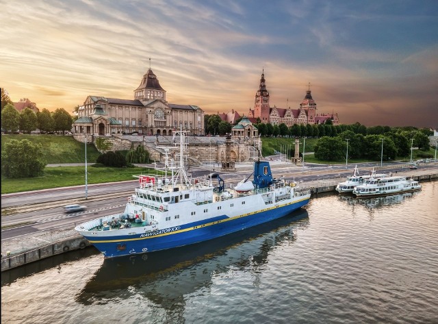 Sprawdźcie listę najciekawszych wydarzeń rozrywkowych i kulturalnych w Szczecinie na długi czerwcowy weekend. Dużo dzieje się w mieście! Aby przejść do galerii, przesuń zdjęcie gestem lub naciśnij strzałkę w prawo >>>