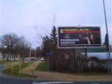 „PiS pozdrawia chorych”: plakaty z posłanką Lichocką pojawiły się na Lubelszczyźnie
