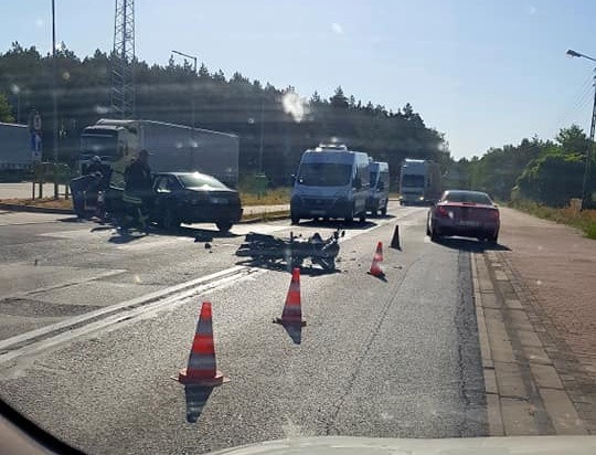 Wypadek wydarzył się na drodze krajowej nr 22 w Krzeszycach.