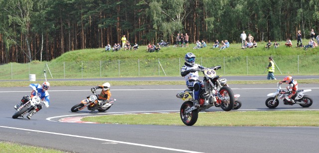 Zdjęcie przykładowe / Hałas na torze w Starym Kisielinie mają emitować motocykle, dla których są tam organizowane szkolenia