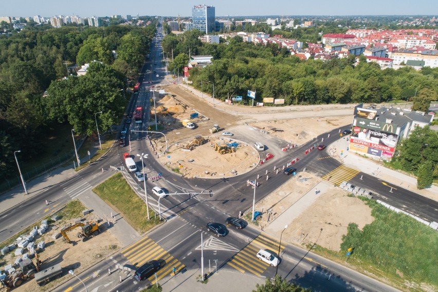 Zmiany na rondzie Honorowych Krwiodawców w Lublinie. Pod jezdnią zbudują wielki zbiornik na deszczówkę 