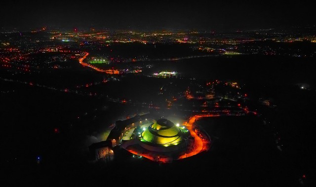 Od 2 maja Komitet Kopca Kościuszki zaprasza na nocne zwiedzanie Kopca