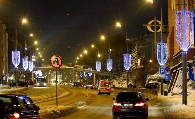 Od 6 grudnia w Szczecinie błyszczy ok. 1 000 ozdób świątecznych.