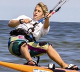 Łeba: kitesurfingowcy zakończyli wodne wyścigi