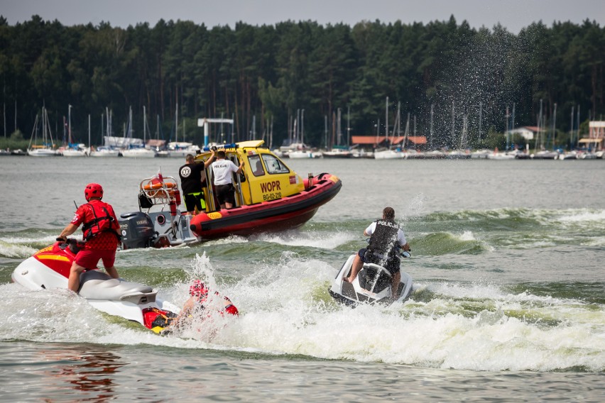 Skoordynowane działania ratownicze na Zalewie Koronowskim w...