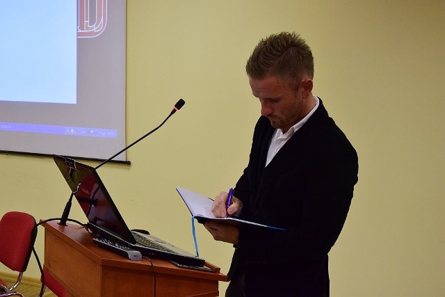Spółka SportWin reprezentowana przez Piotra Mateckiego przygotowała projekt finansowania sportu w Gorzowie Wlkp.