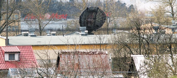 Czy te radary mogą być groźne dla ludzi? Mieszkańcy chcą mieć stuprocentową pewność. 