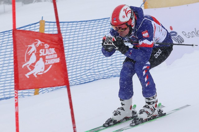 Prezydent Andrzej Duda bierze udział w IX edycji charytatywnych zawodów w narciarstwie alpejskim „12H Slalom Maraton Zakopane 2023”.