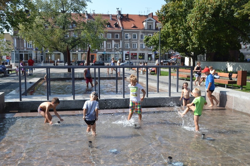 Ostatni dzień wakacji a w Raciborzu kurtyny i kąpiel w...