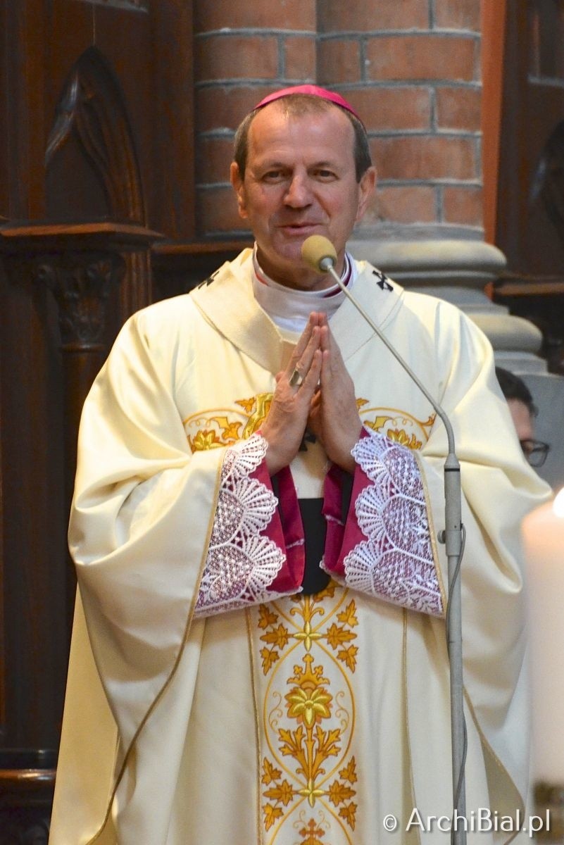 Uroczysta Msza św. i konferencja. Tak w Białymstoku rozpoczęto IX Tydzień Wychowania (zdjęcia)