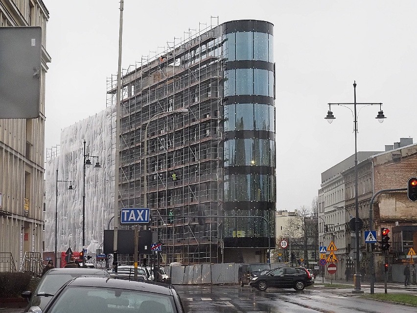 Budynek New Iron przy ul. Struga ma już charakterystyczne...