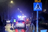 Wypadek na przejściu dla pieszych we Wrocławiu. Wezwano strażaków, bo w mieście nie było wolnej karetki