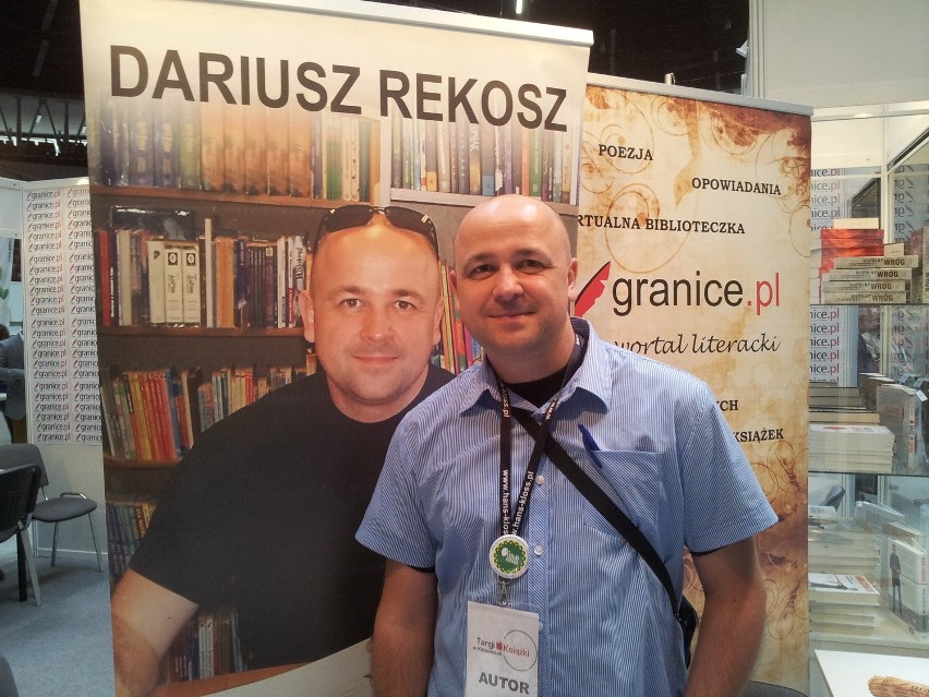 Targi Książki Katowice 2013. Dariusz Rekosz, autor książek...